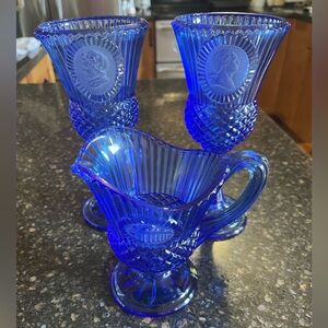 Avon 3 pc. set Two Blue Glass Goblets‎ & Pitcher 1976 Americana Cameo Vintage